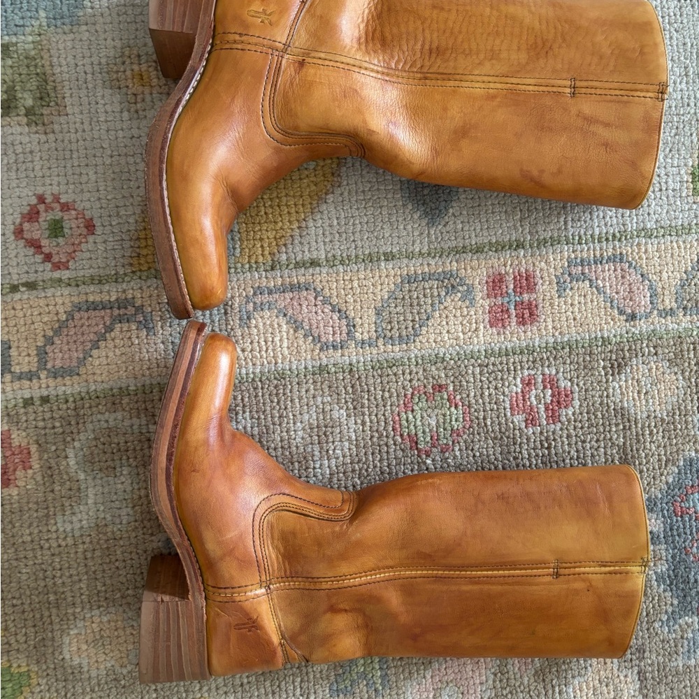 Frye Women's Campus Boot - Picture 8 of 12